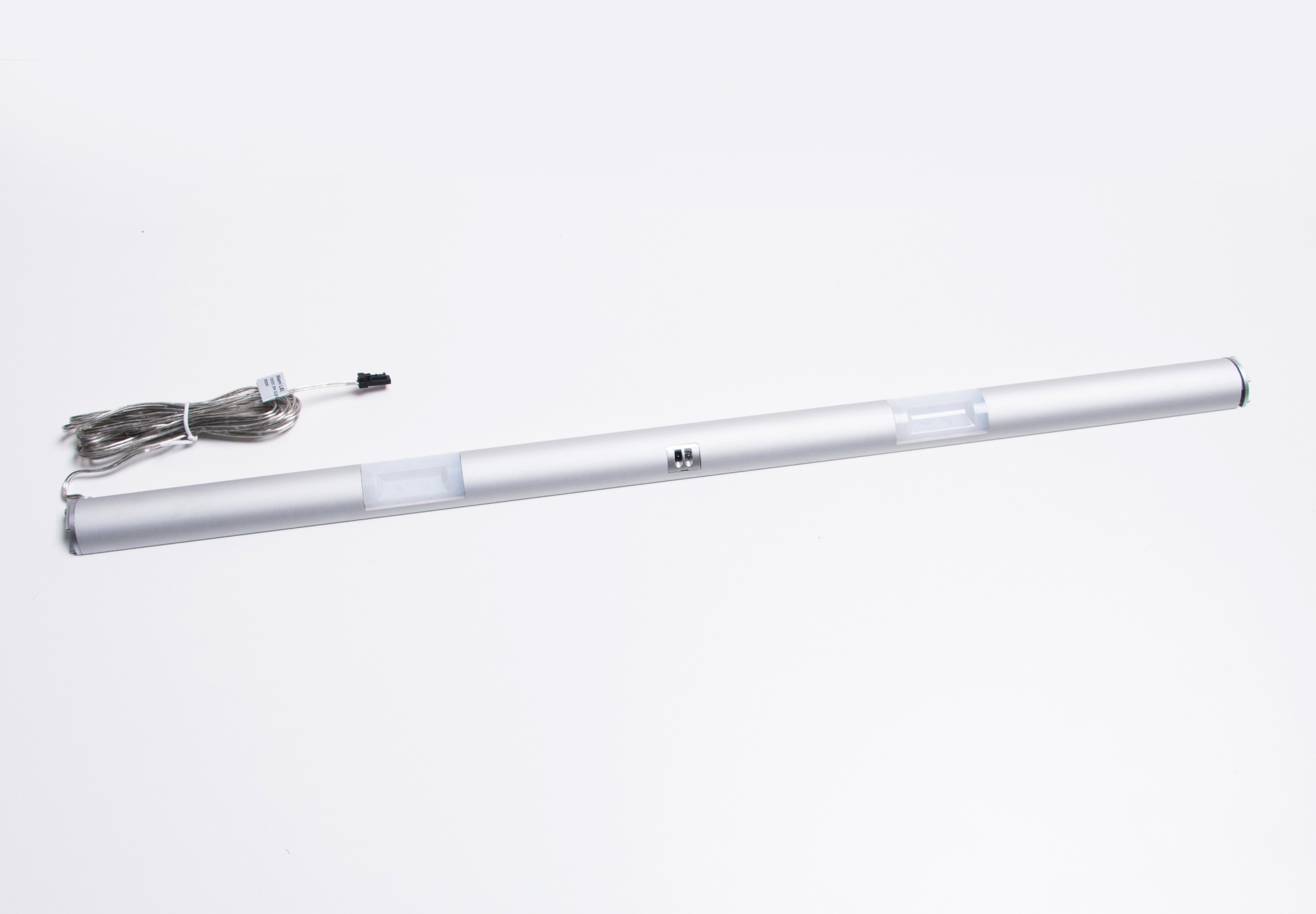 Мебельные светильники Светильник Miami Led L=863mm 4x3LEDs 4W 5000K 12V, анодированный алюминий 13500661200